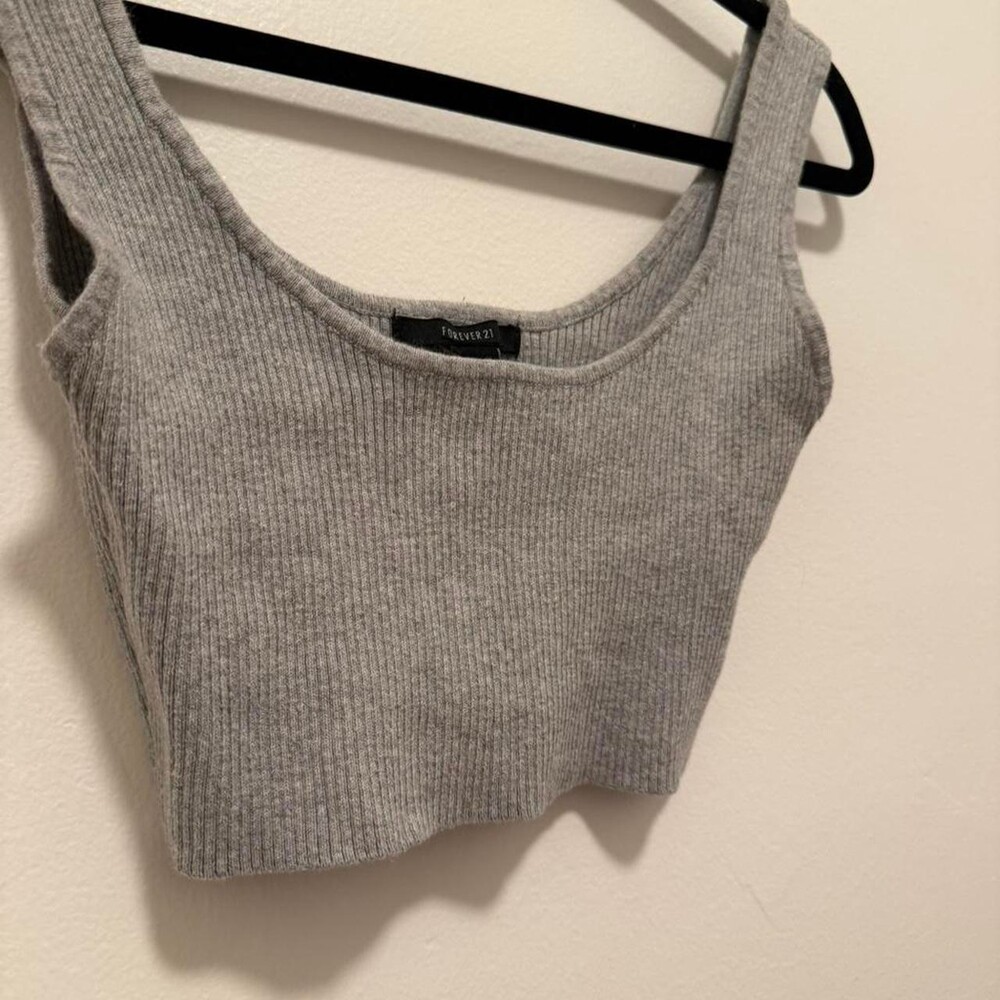 Forever 21 Women's Grey Crop-top - Picture 3 of 4